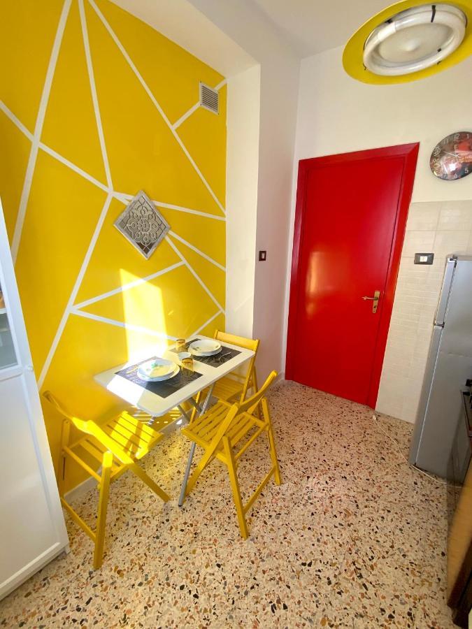 Scauri Attico Panoramico Leilighet Minturno Eksteriør bilde